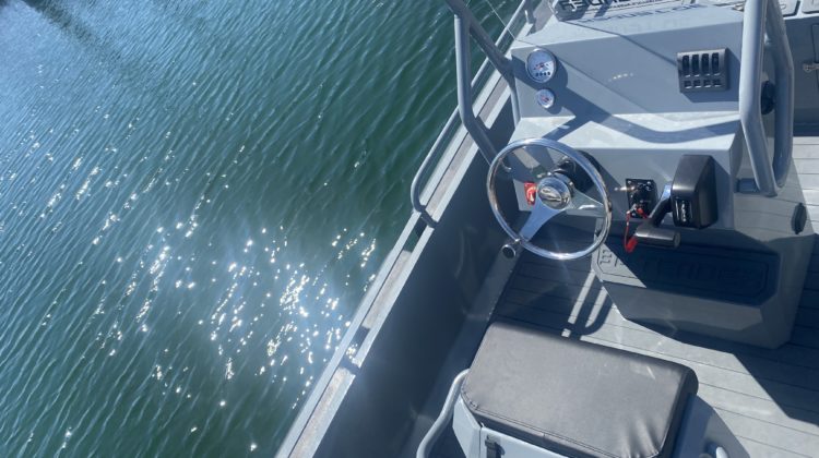 Concession Nautique Services la Rochelle - Vente et entretien bateau - Bateau professionnel 3D Tender PILOT 420