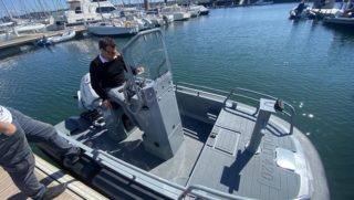 Concession Nautique Services la Rochelle - Vente et entretien bateau - Bateau professionnel PILOT 420 3D Tender