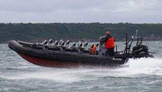 Concession Nautique Services la Rochelle - Vente et entretien bateau - 3D Tender Patrol 860