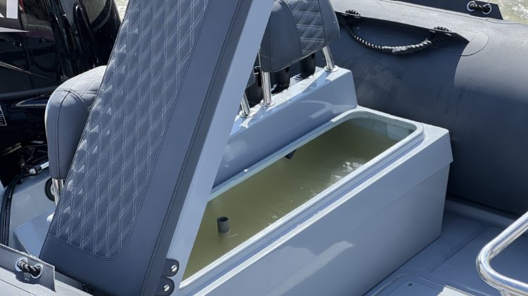 nautique services - vivier bateau intégér