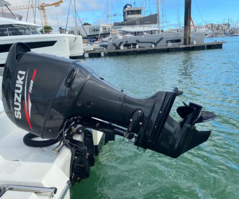 moteur flyer 5.5 beneteau -occasion- nautqiue services lal rochelle