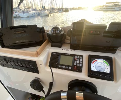 ostrea600-occasion-nautique services la rochelle