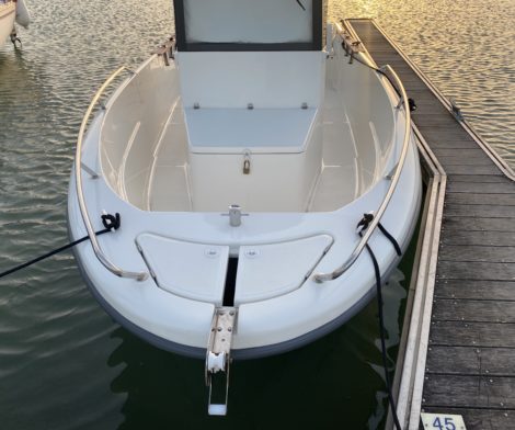 vue face -ocqueteau ostrea 600-nautique services la rochelle
