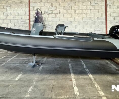 Gala-V650-nautique-services-larochelle-bateau-en-stock