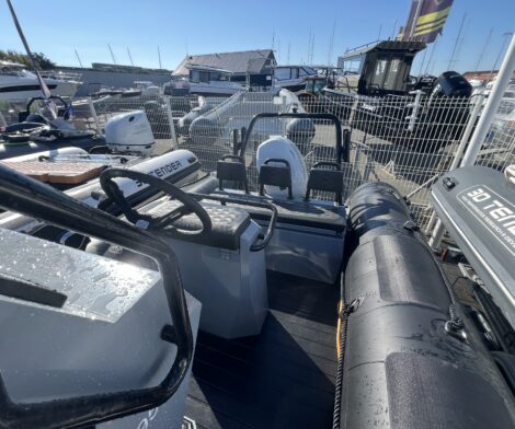 bateau-occasion-3d-tender-nividic-550-larochelle