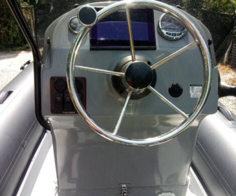 poste-de-pilotage-navisoul-540-occasion-nautique-services-larochelle