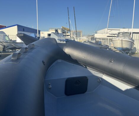 navisoul-650-semi-rigide-occasion-nautique-services-larochelle