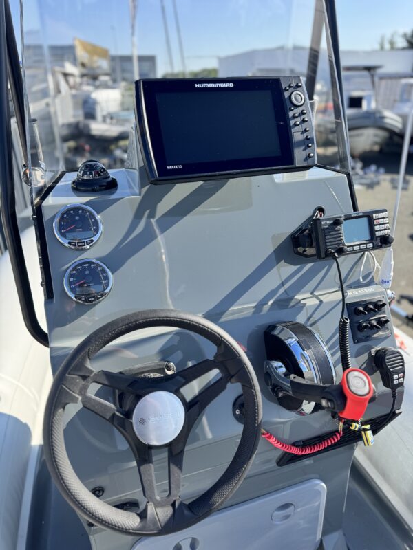 Valiant 580 sport - Mercury 115cv Pro XS - Remorque routière – Image 10