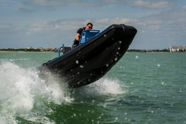 3D Tender IQ6 Hypalon - Suzuki 100cv – Image 6