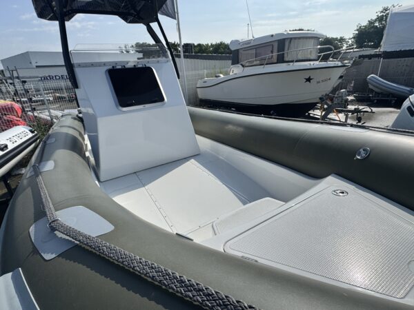Gemini 720 Hypalon - Suzuki DF250APXX (Ensemble neuf disponible) – Image 3