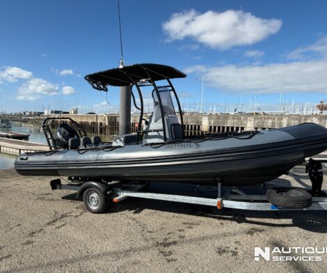 3D Tender Patrol 650 Hypalon - Suzuki 140cv - Remorque routière